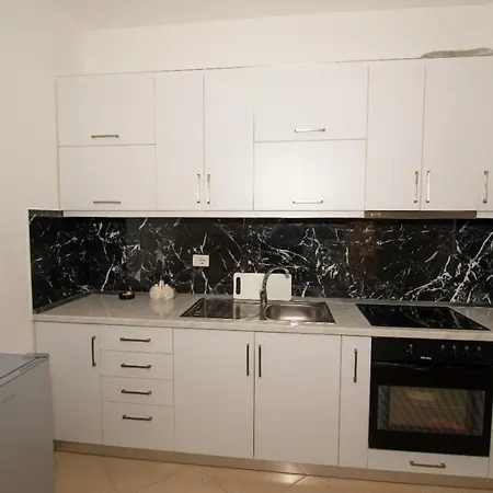 Klea Apartament * Vlorë